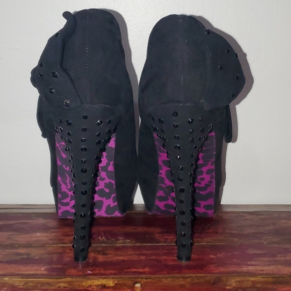 Betsey J heels - Picture 4 of 13
